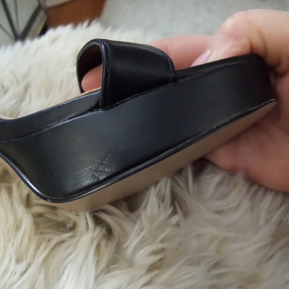 🆕⭐ BCBGeneration black stiletto heels - Picture 11 of 15